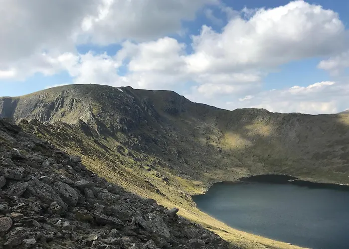Helvellyn With View - Double Or Twin * Penrith